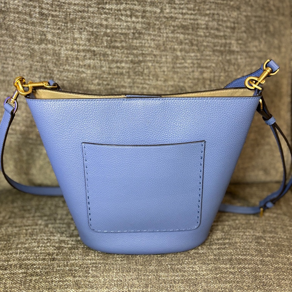 🌟Tory Burch🌟 Bluewood McGraw Bucket Bag - Picture 4 of 11